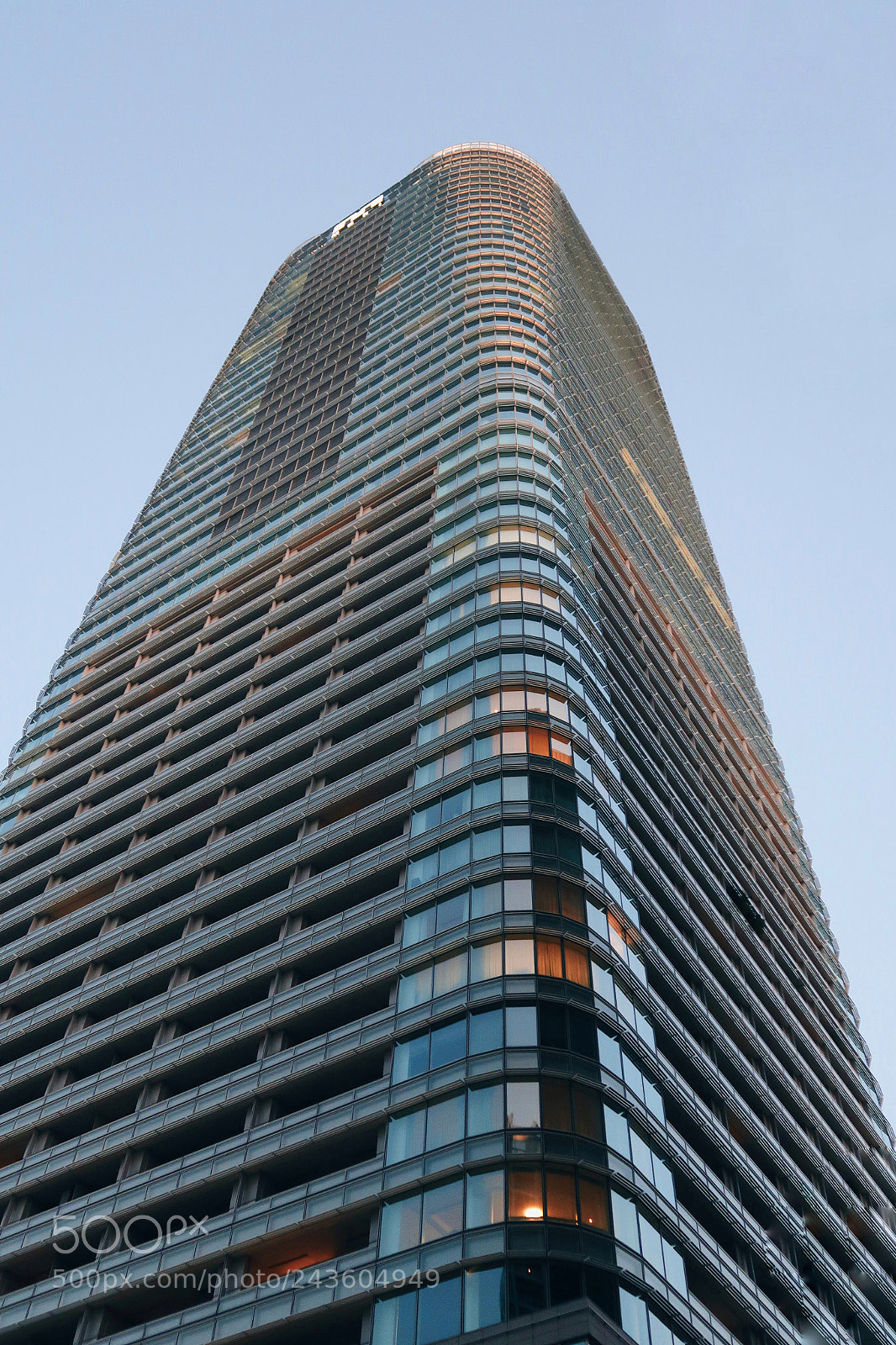 Canon PowerShot G7 X Mark II sample photo. Incredible building in tokyo photography