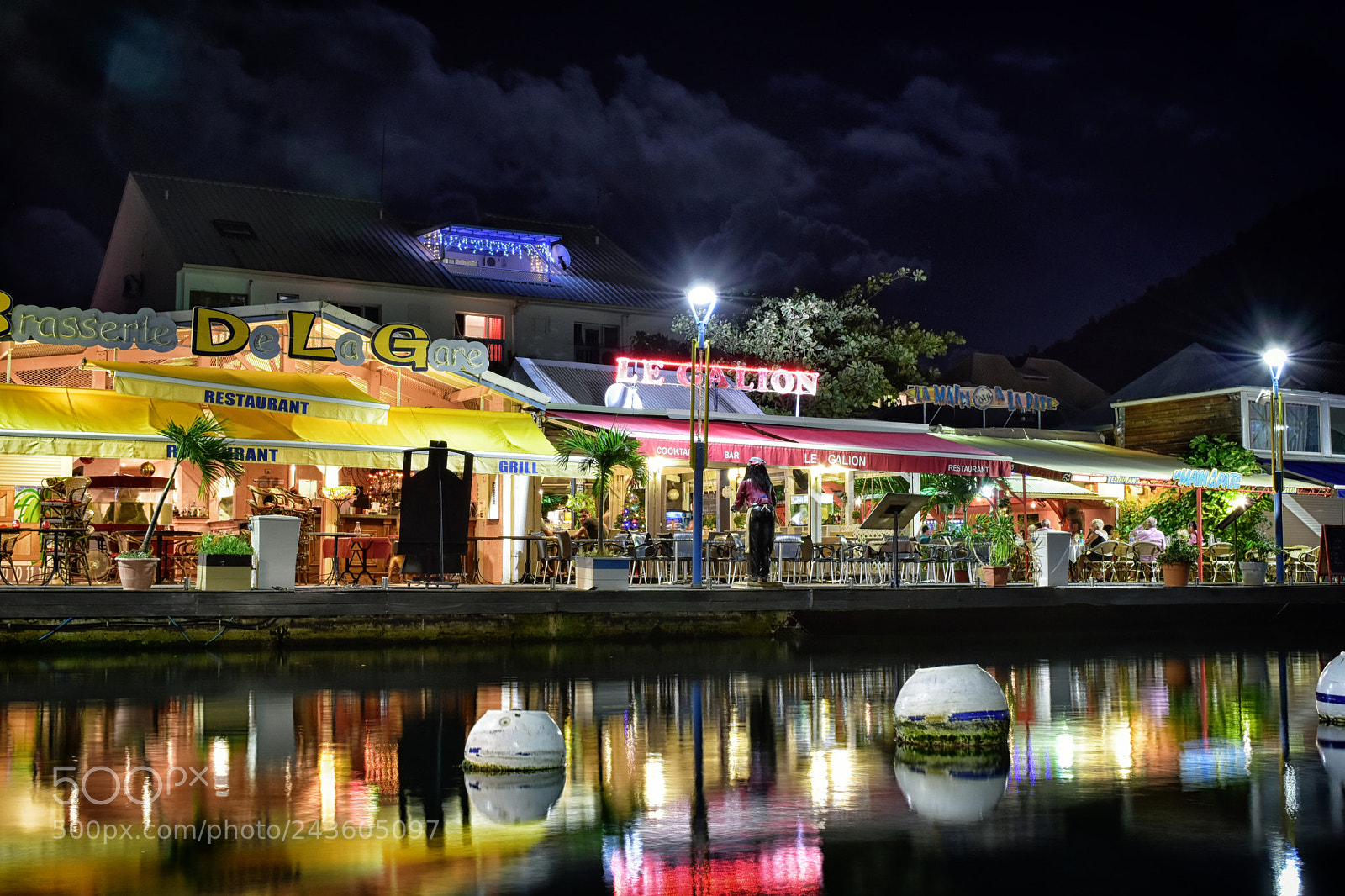 Nikon D5500 sample photo. End of the night photography