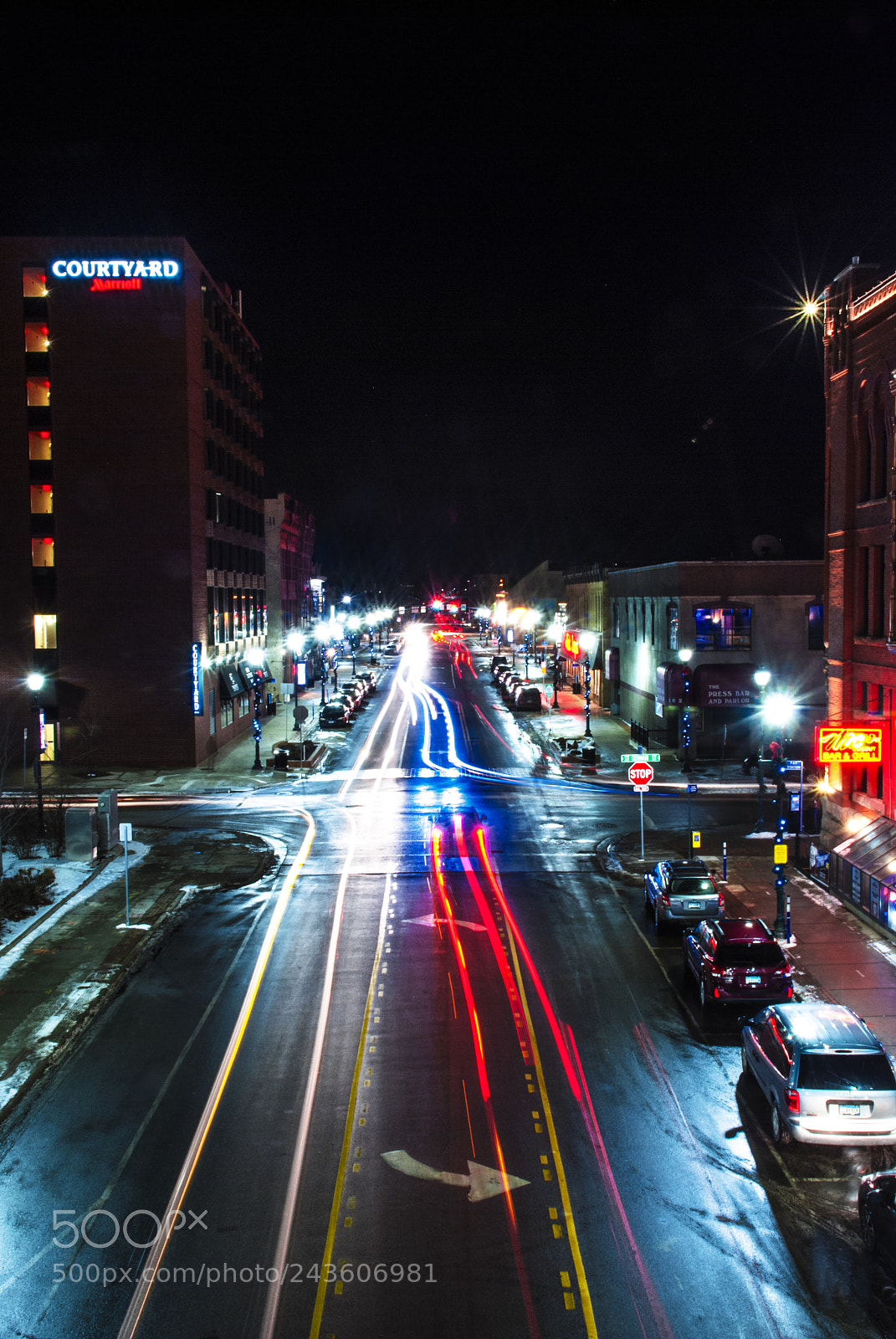 Nikon D80 sample photo. Vertical downtown saint cloud photography