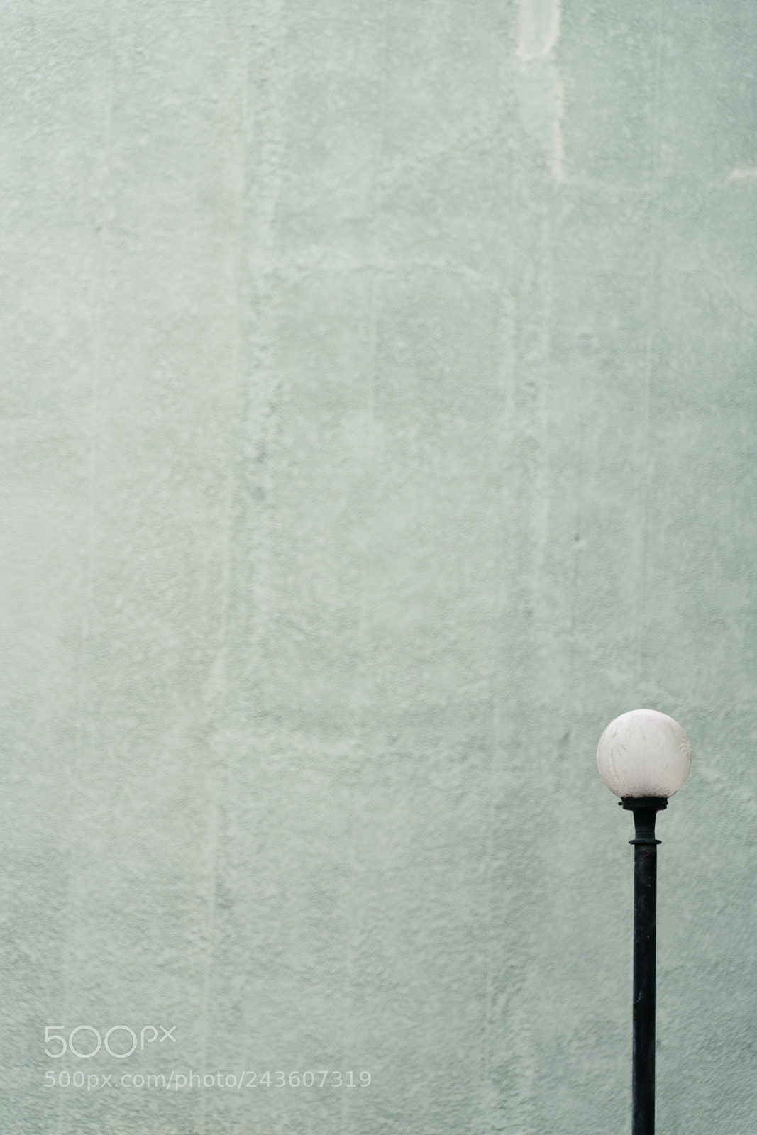 Sony a7 II sample photo. Street light with wall photography
