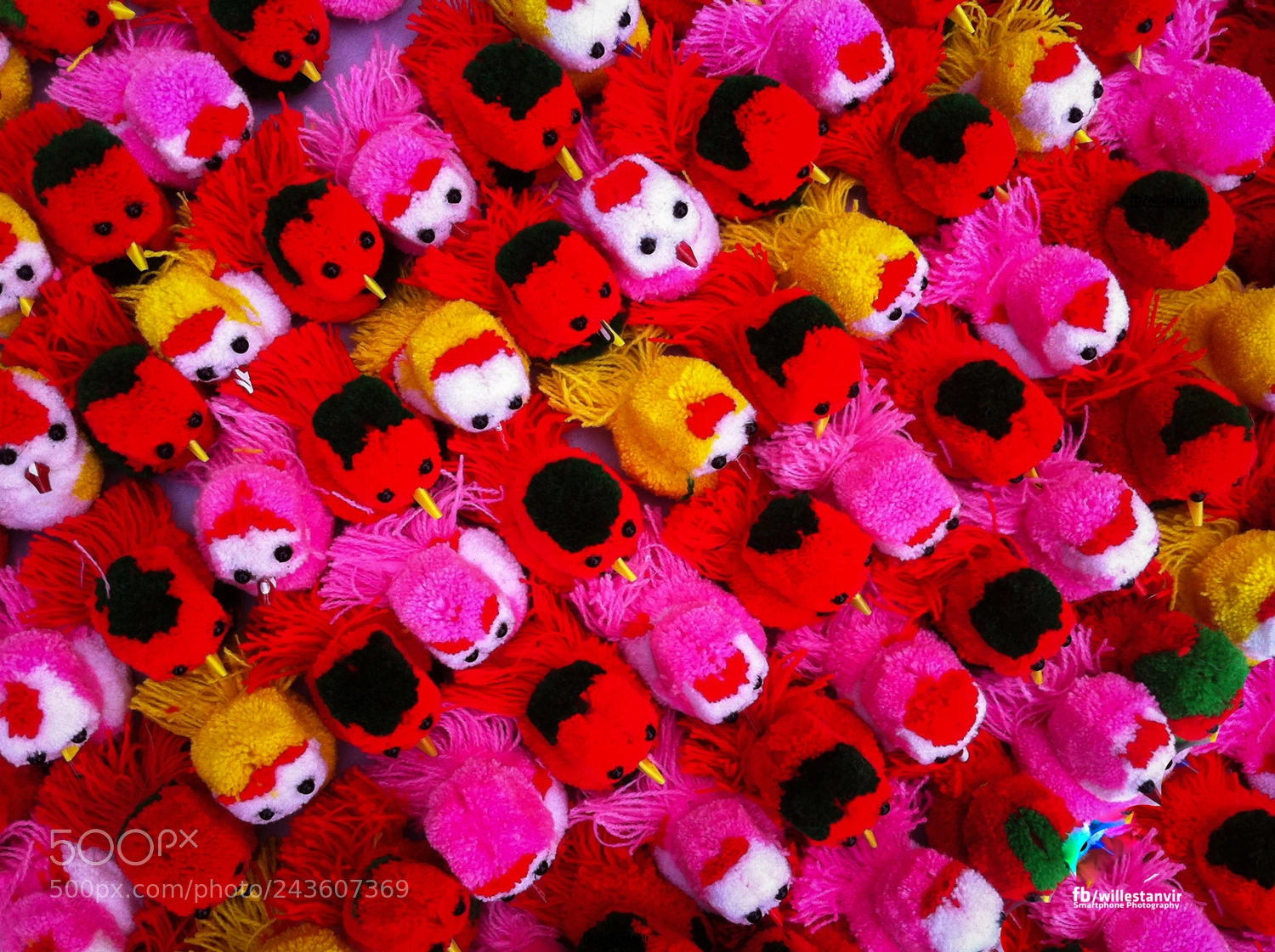 Apple iPhone 4 sample photo. Colors photography