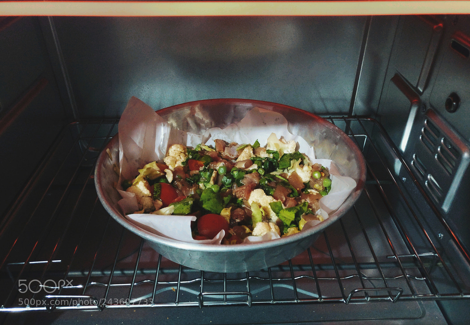 OnePlus A3003 sample photo. Grilled chicken salad photography