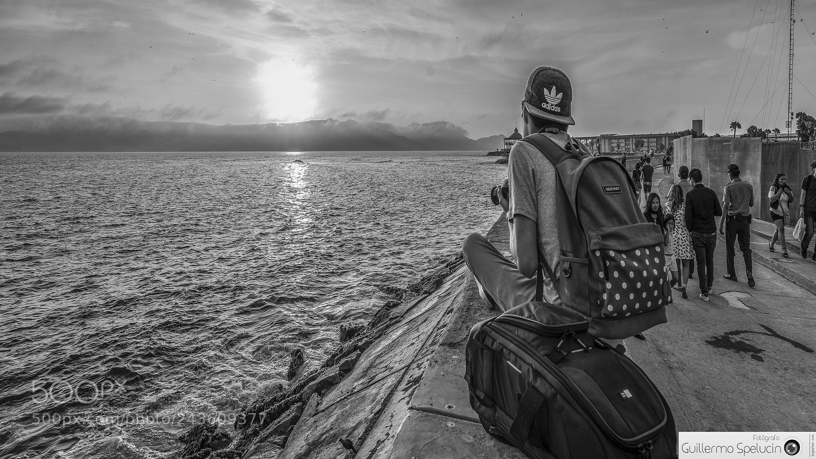 Sony a7R II sample photo. Waiting for the sunset photography