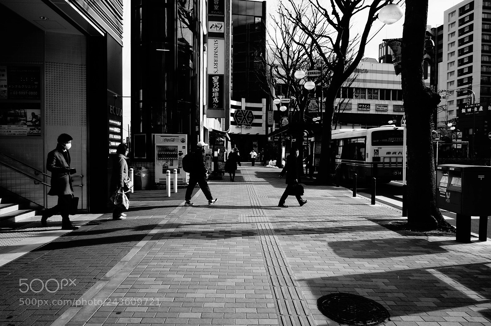 Sony Alpha NEX-5T sample photo. Streets photography