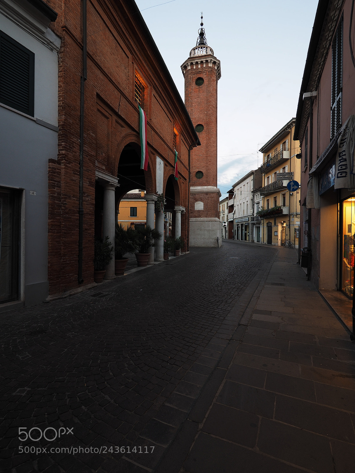 Olympus OM-D E-M5 II sample photo. Comacchio 17p8076162 20k em5ii photography