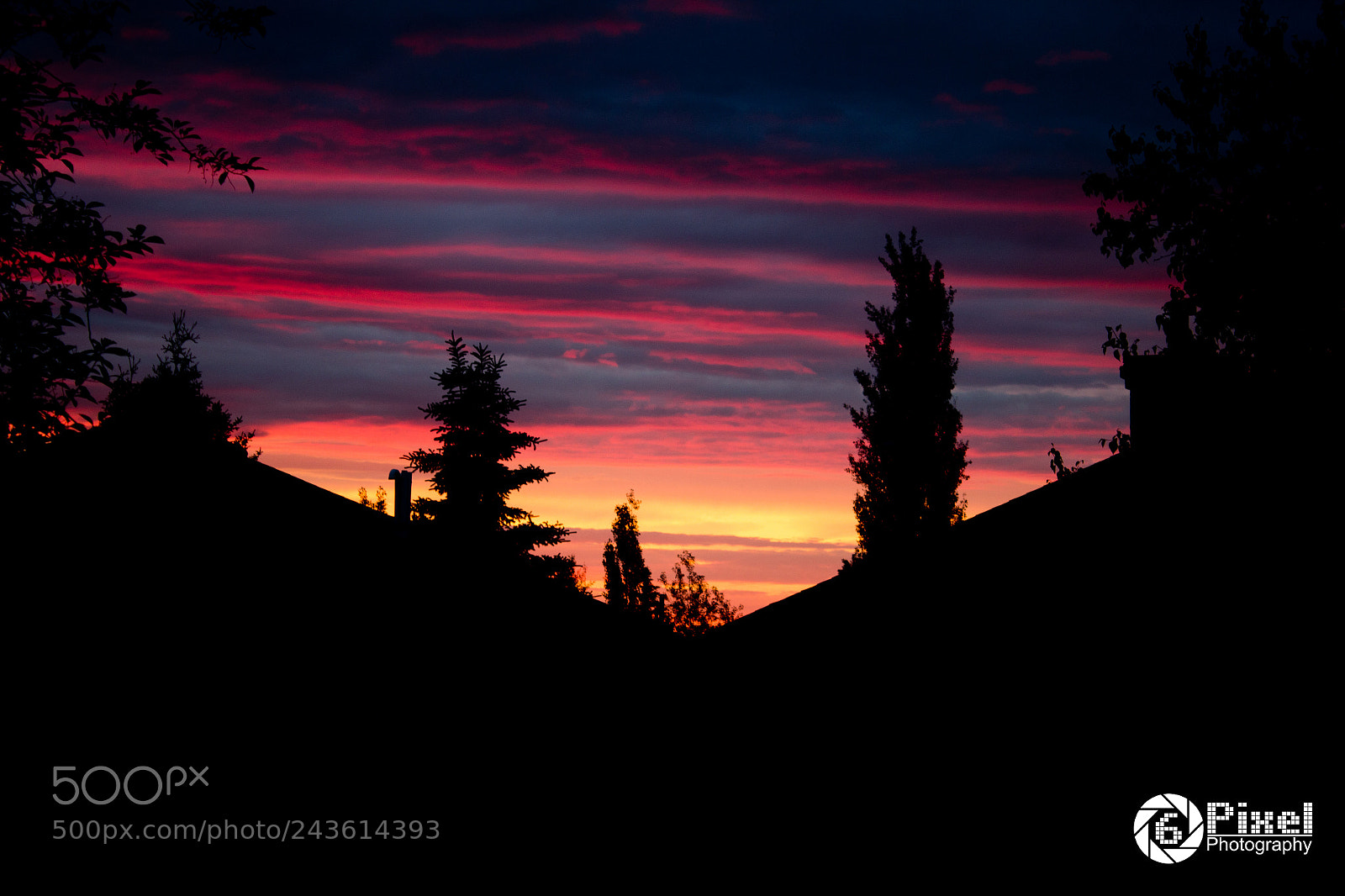 Canon EOS 600D (Rebel EOS T3i / EOS Kiss X5) sample photo. Sunset window photography