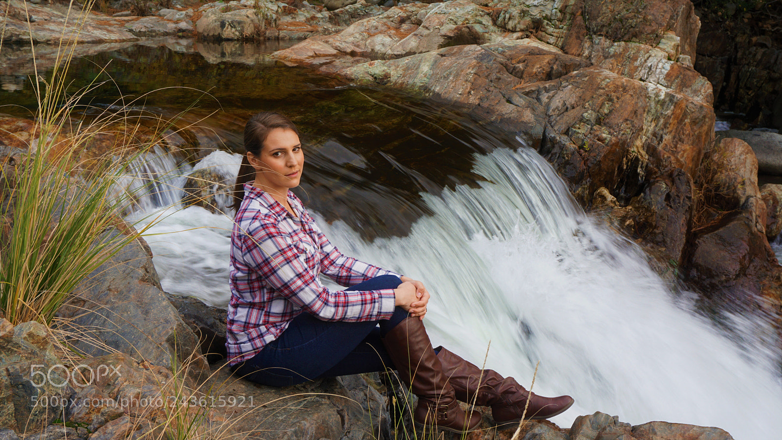 Sony a6000 + Sony E 18-50mm F4-5.6 sample photo. Wife photography