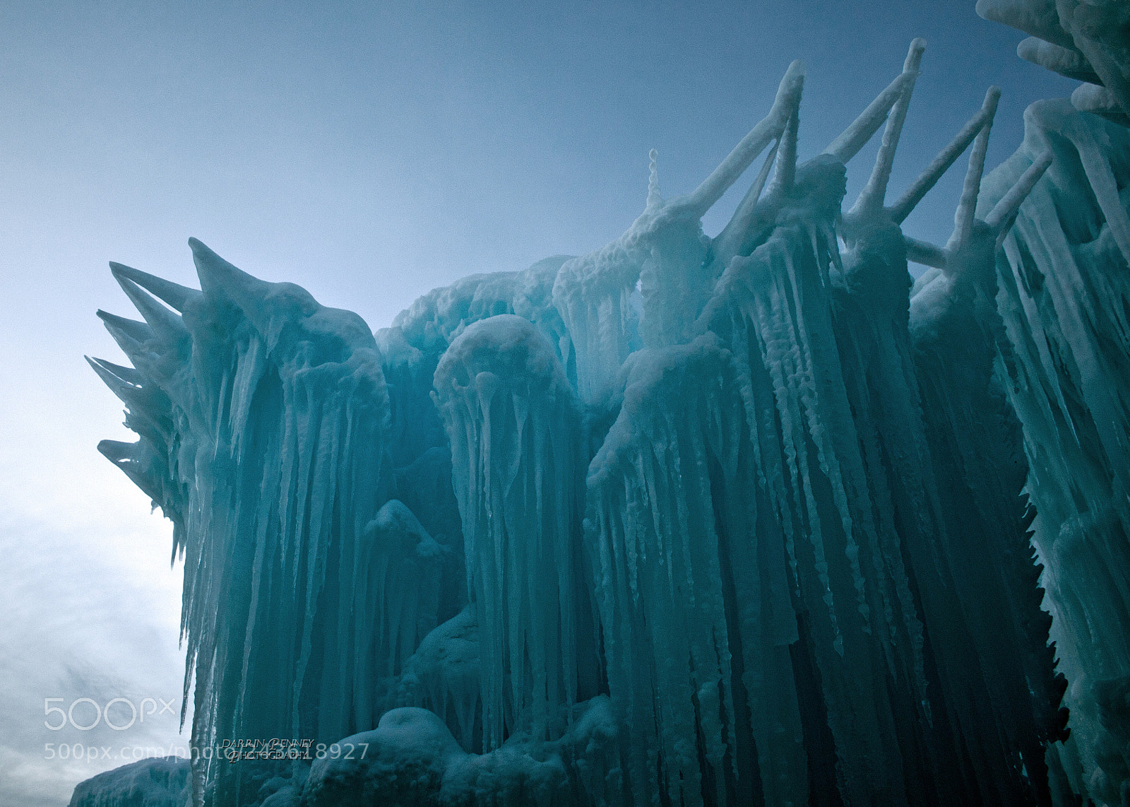 Canon EOS 500D (EOS Rebel T1i / EOS Kiss X3) sample photo. Ice towers photography