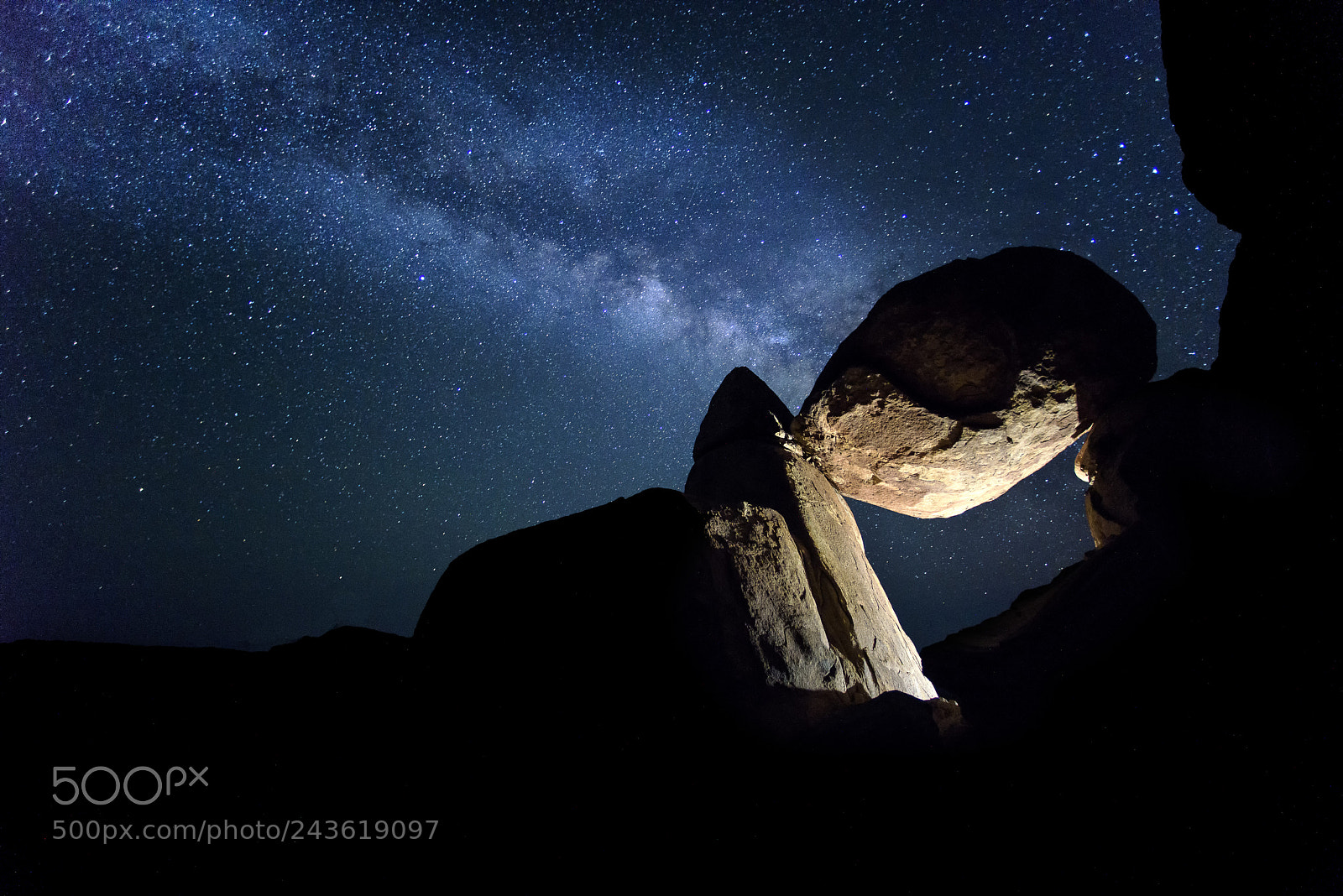 Nikon D810 sample photo. Balanced rock photography