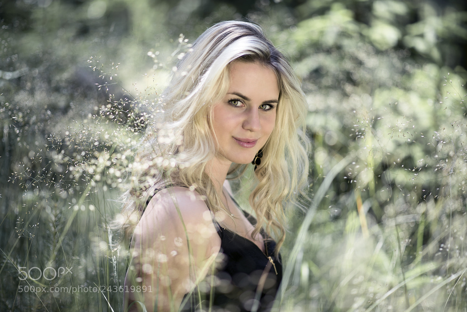Nikon D810 sample photo. Monika photography