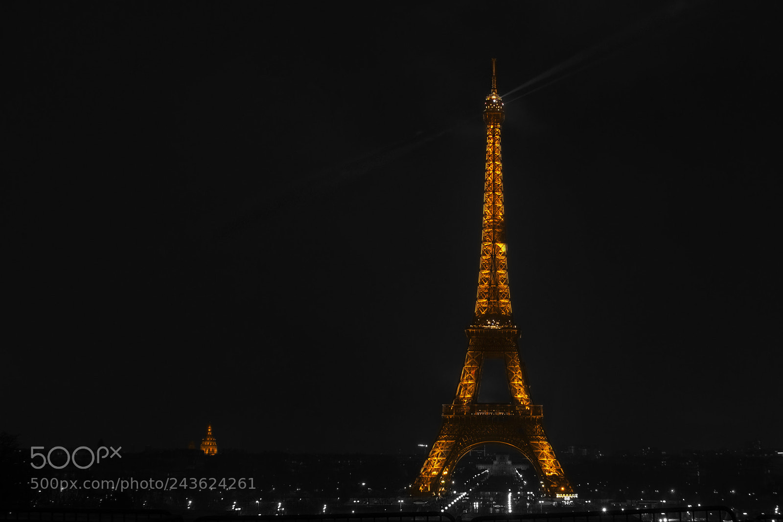 Nikon D3X sample photo. Paris bei nacht. photography
