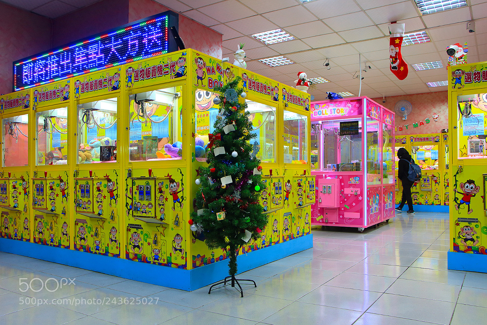 Canon EOS 650D (EOS Rebel T4i / EOS Kiss X6i) sample photo. #gazing_at_streets photography