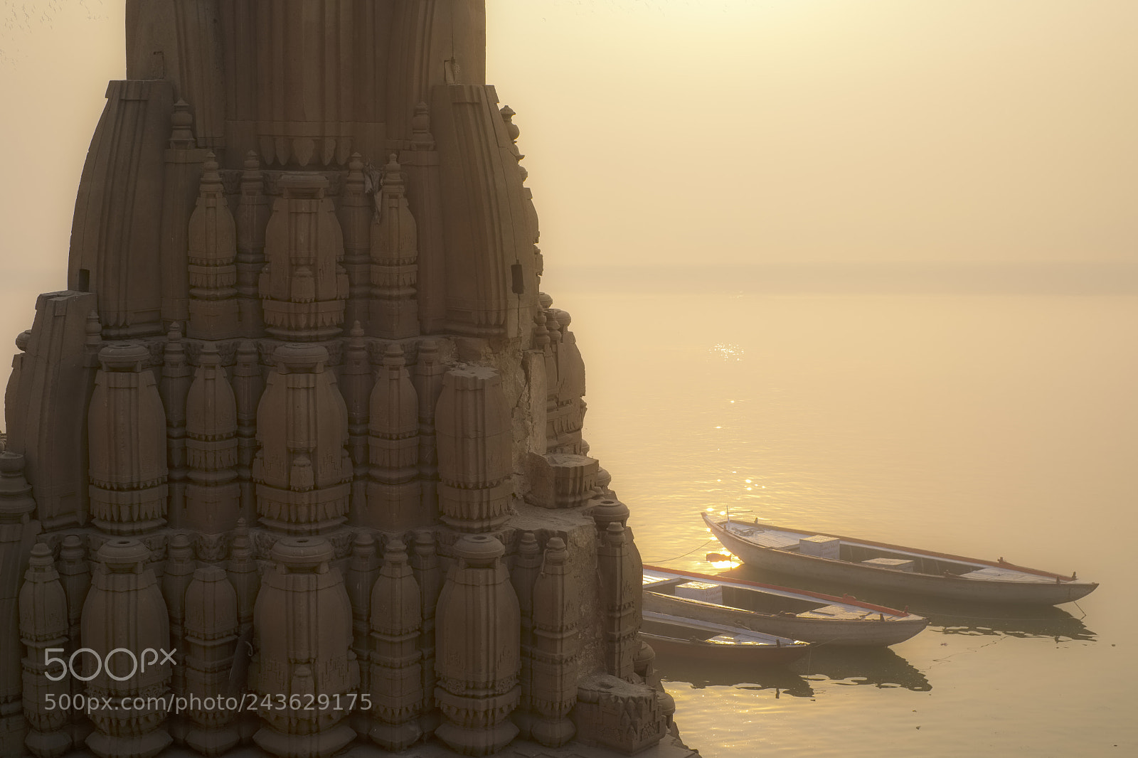 Fujifilm X-Pro2 sample photo. Sunken temple at scindia photography