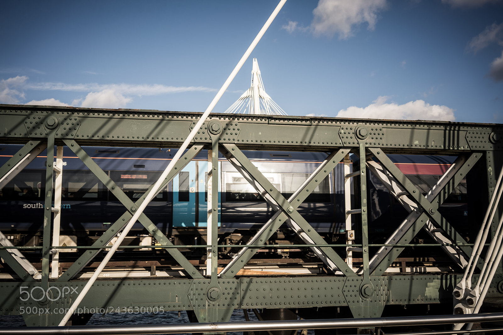 Sony a7R II sample photo. Train over hungerford bridge photography