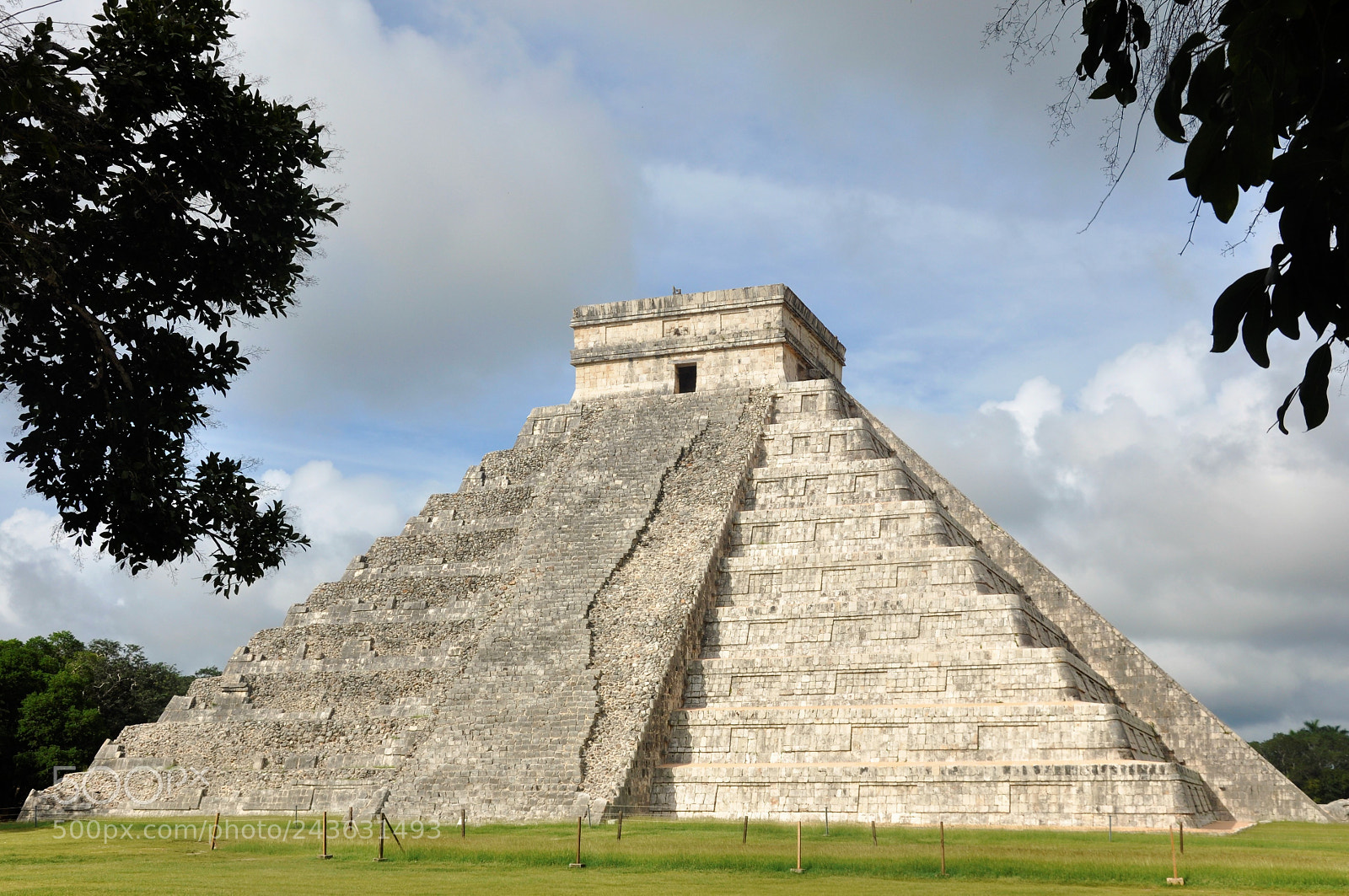 Nikon D90 sample photo. Chichen itza photography
