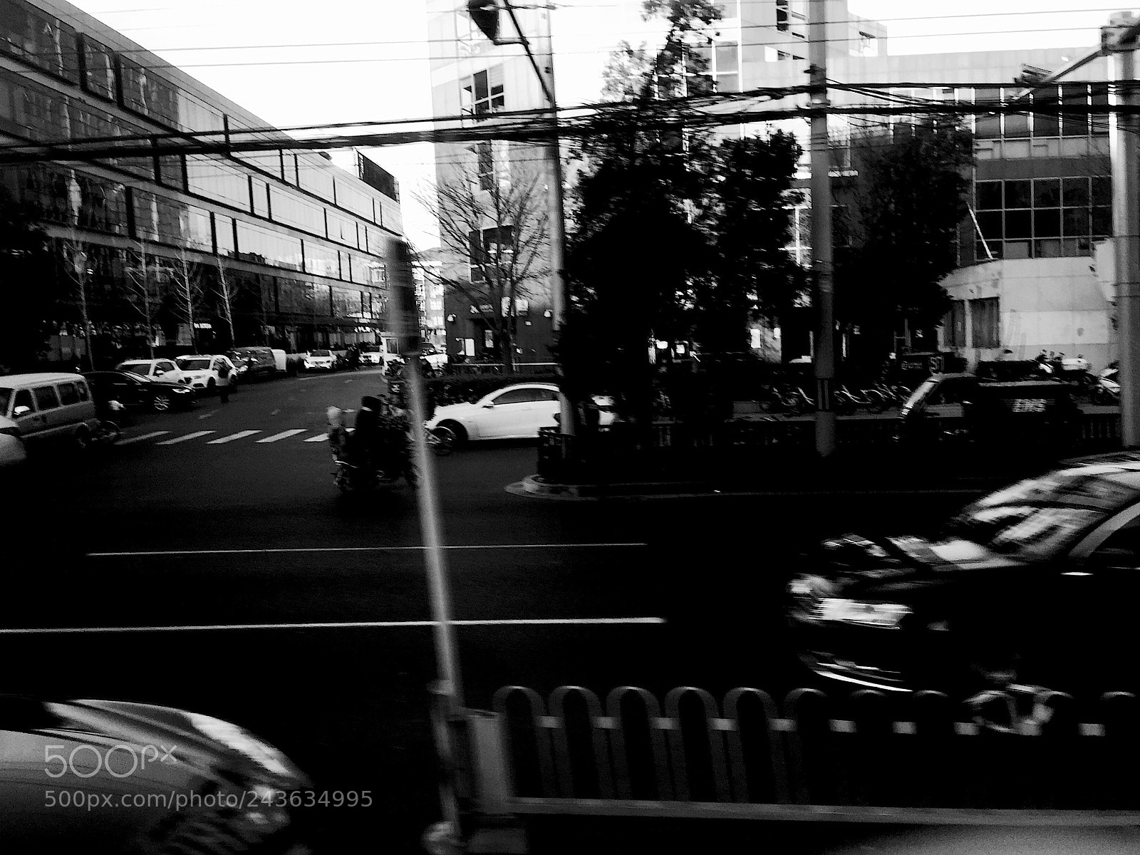 Apple iPhone 6 Plus sample photo. City rush photography