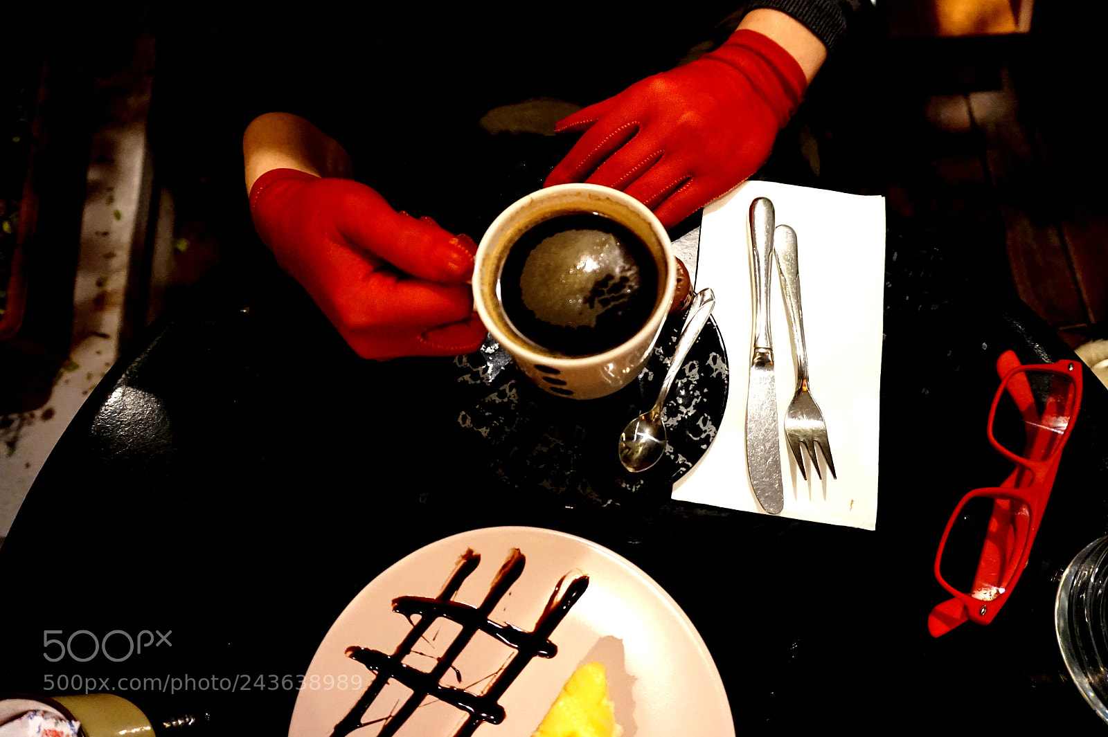 Sony Alpha a5000 (ILCE 5000) sample photo. Red myhands! photography