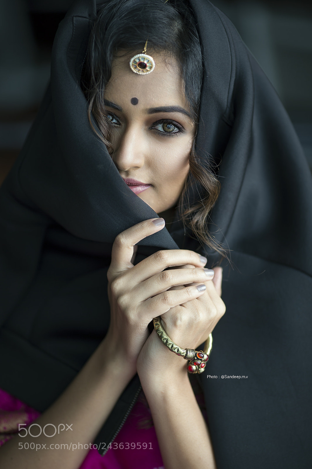 Canon EOS-1D X sample photo. Shanvi srivastav photography