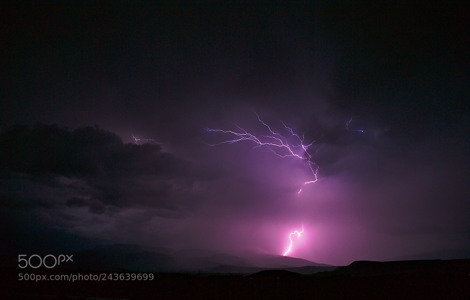 Nikon D3100 sample photo. Strike on the mesa photography
