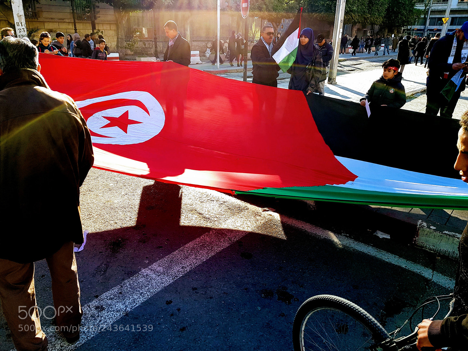 Samsung Galaxy S8 sample photo. United in a flag photography