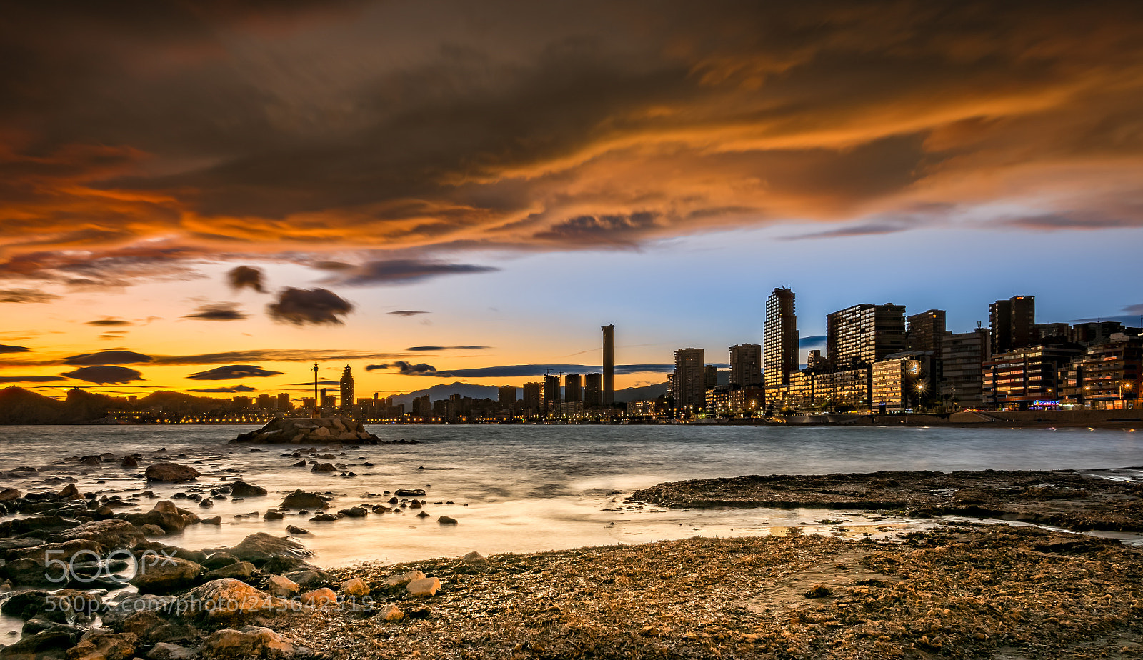 Sony Cyber-shot DSC-RX10 III sample photo. Stormy sunset photography