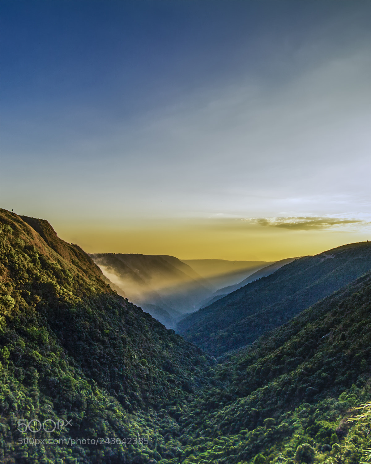Canon EOS 550D (EOS Rebel T2i / EOS Kiss X4) sample photo. Sunset in meghalaya, india photography