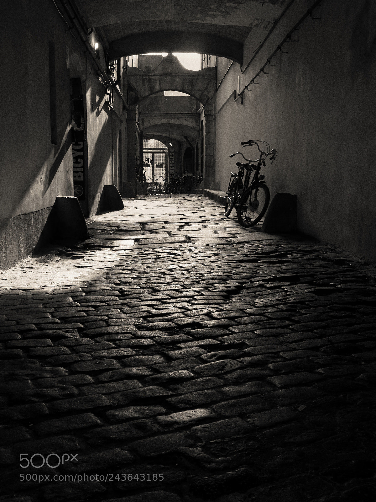 Canon EOS M sample photo. Bicycle on the street photography