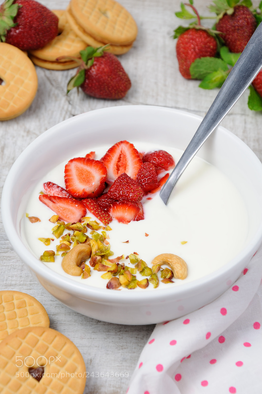 Nikon D90 sample photo. Chilled buttermilk soup photography
