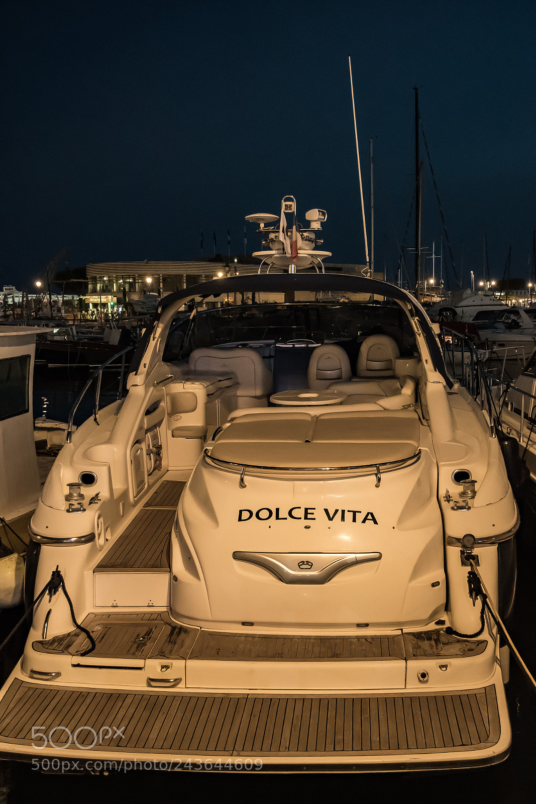 Nikon D500 sample photo. Dolce vita? obviously..... photography