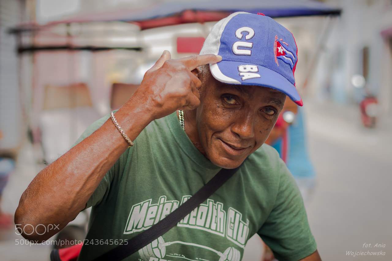 Canon EOS 600D (Rebel EOS T3i / EOS Kiss X5) sample photo. Cuban street style photography