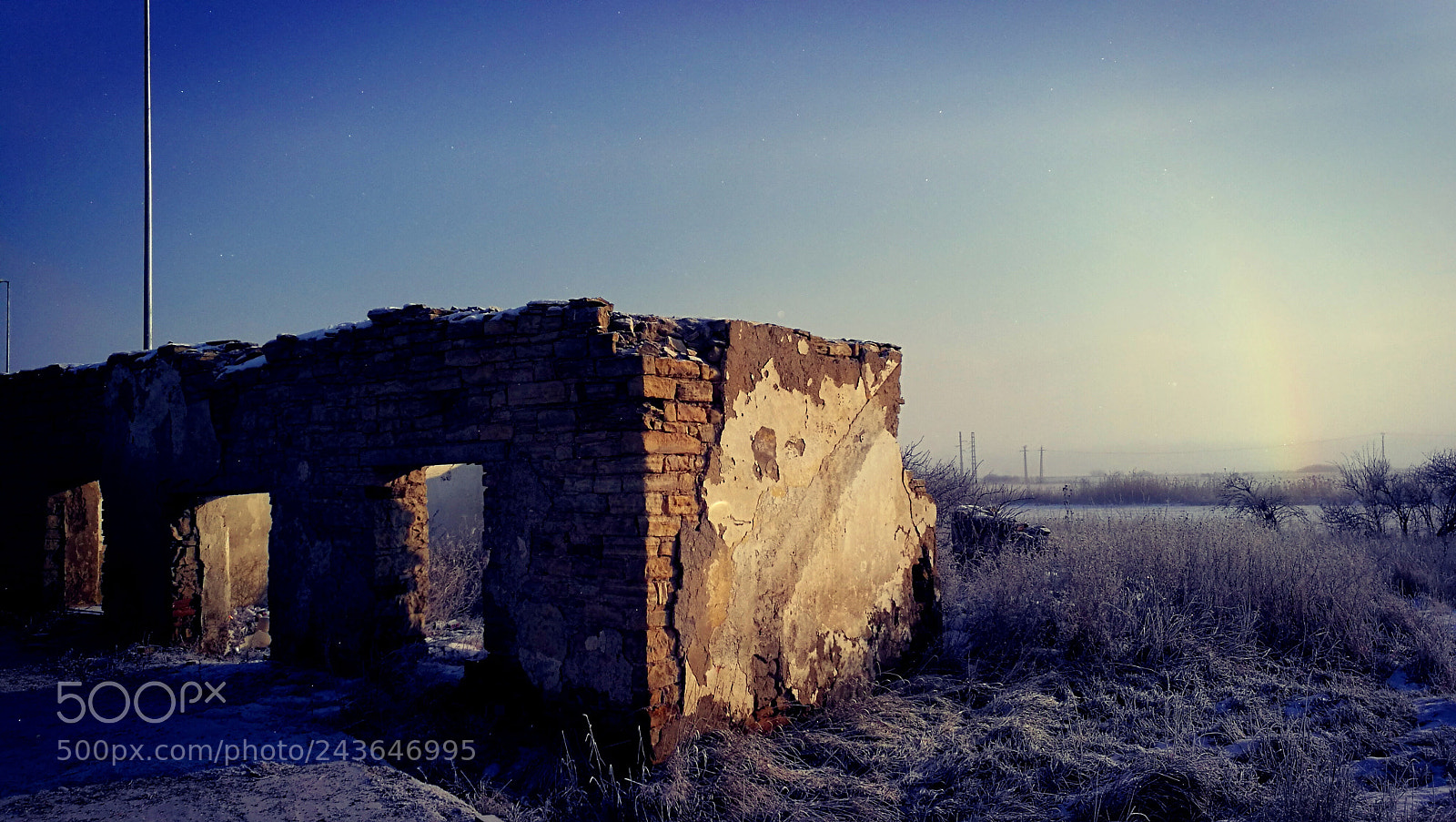 HUAWEI P9 sample photo. Old ruin and winter's photography
