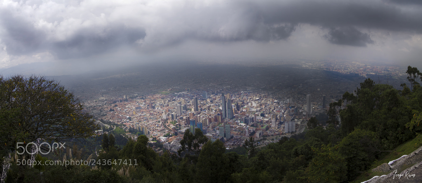 Canon EOS 1100D (EOS Rebel T3 / EOS Kiss X50) sample photo. Bogotá panorámica photography