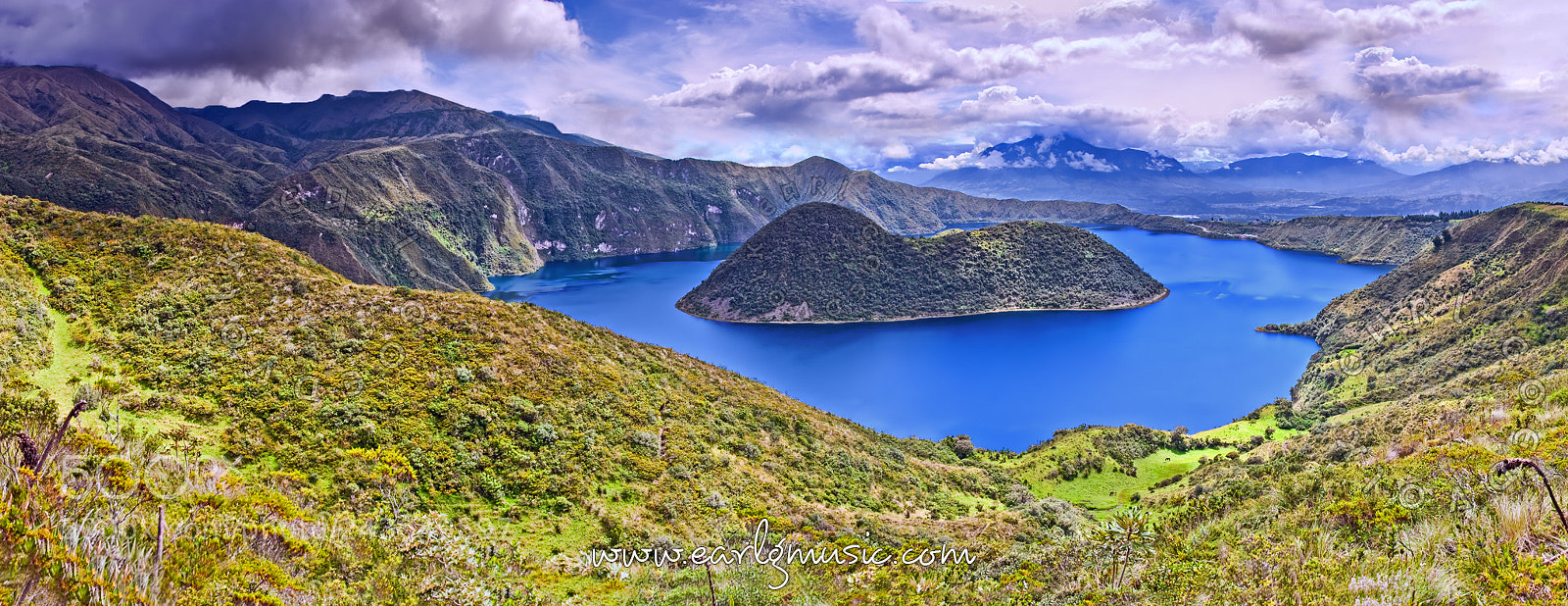 Canon EOS 10D sample photo. Laguna de cuicocha, in photography