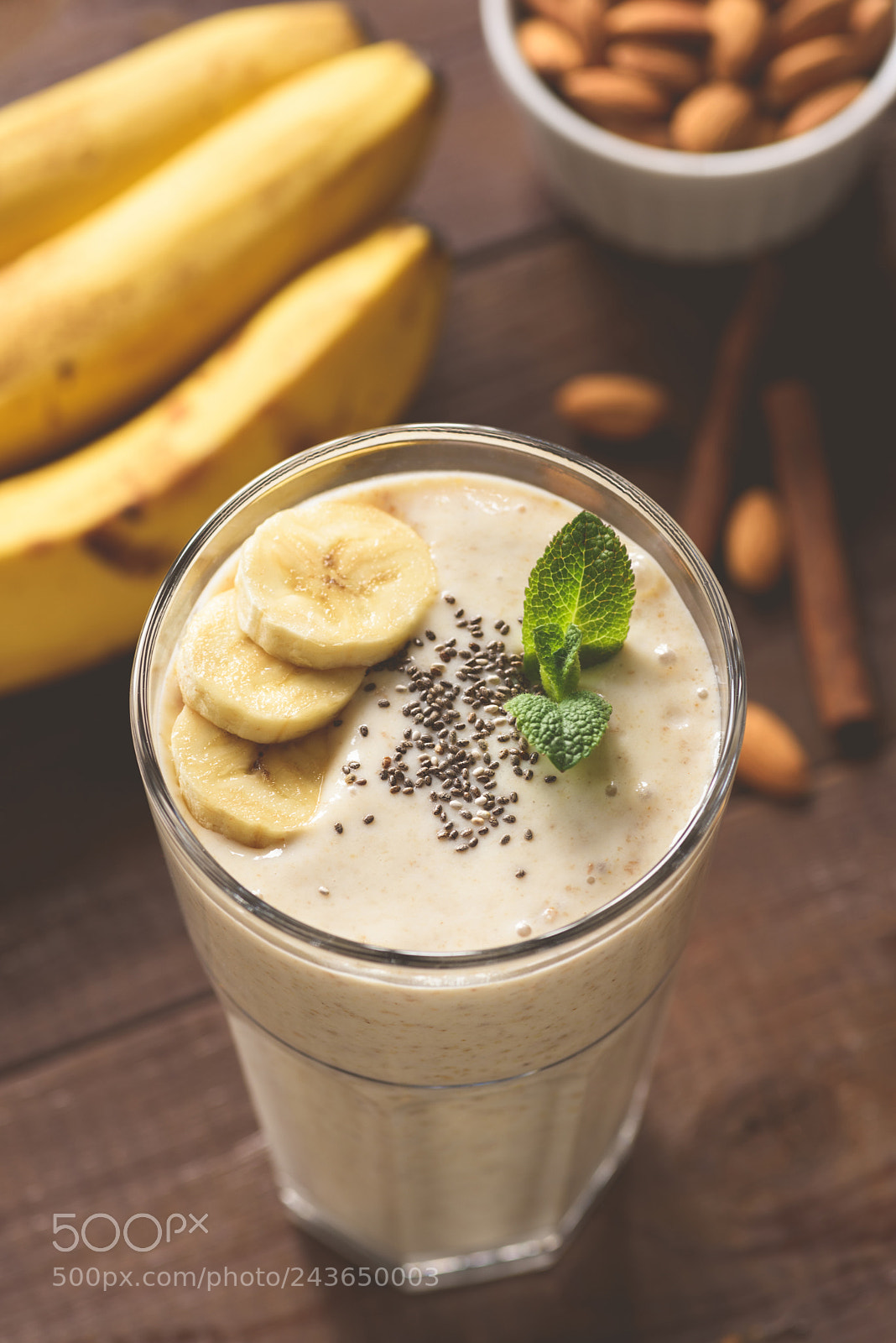 Nikon D810 sample photo. Banana smoothie with chia photography