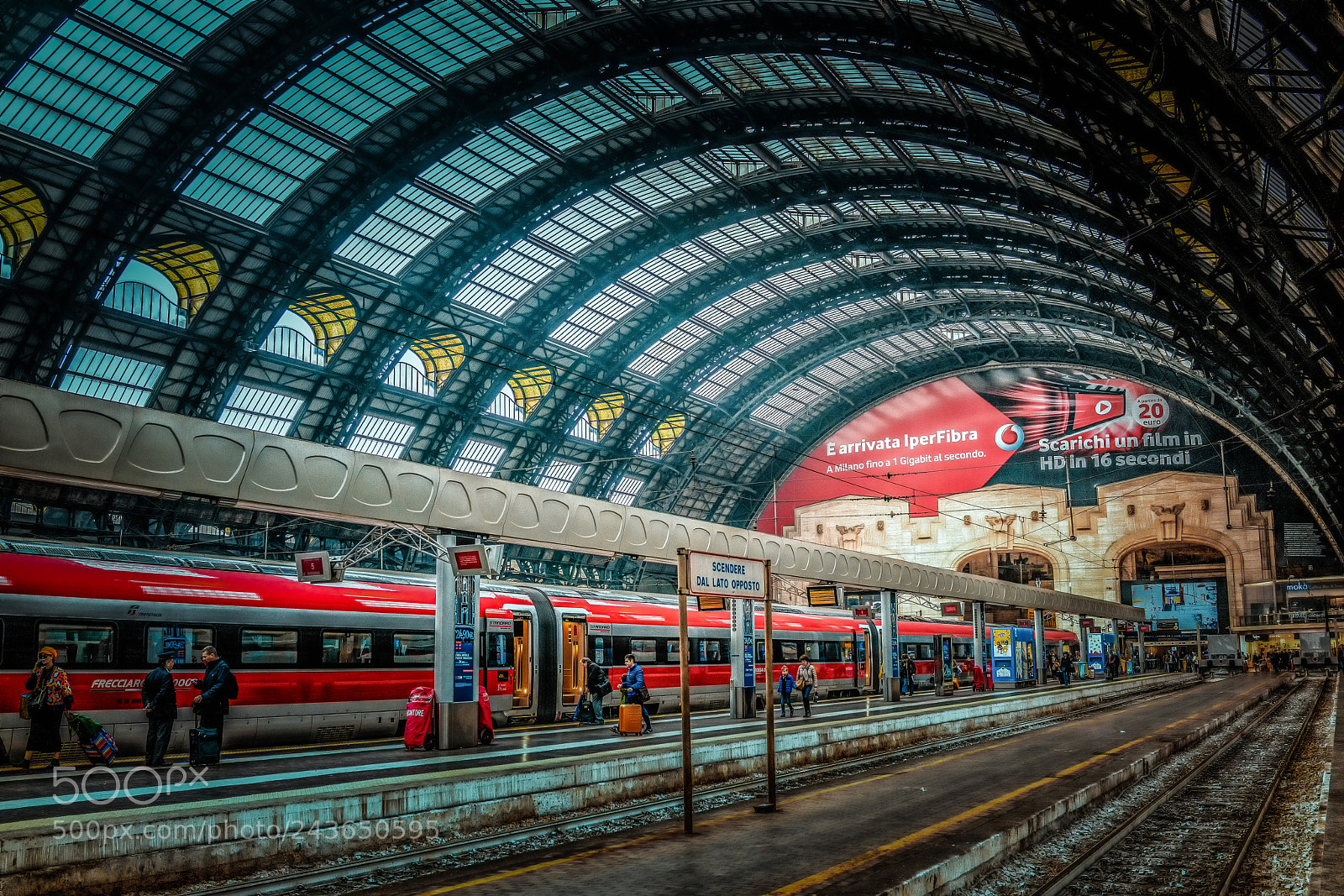 Sony Cyber-shot DSC-RX1R II sample photo. Stazione di milano centrale photography