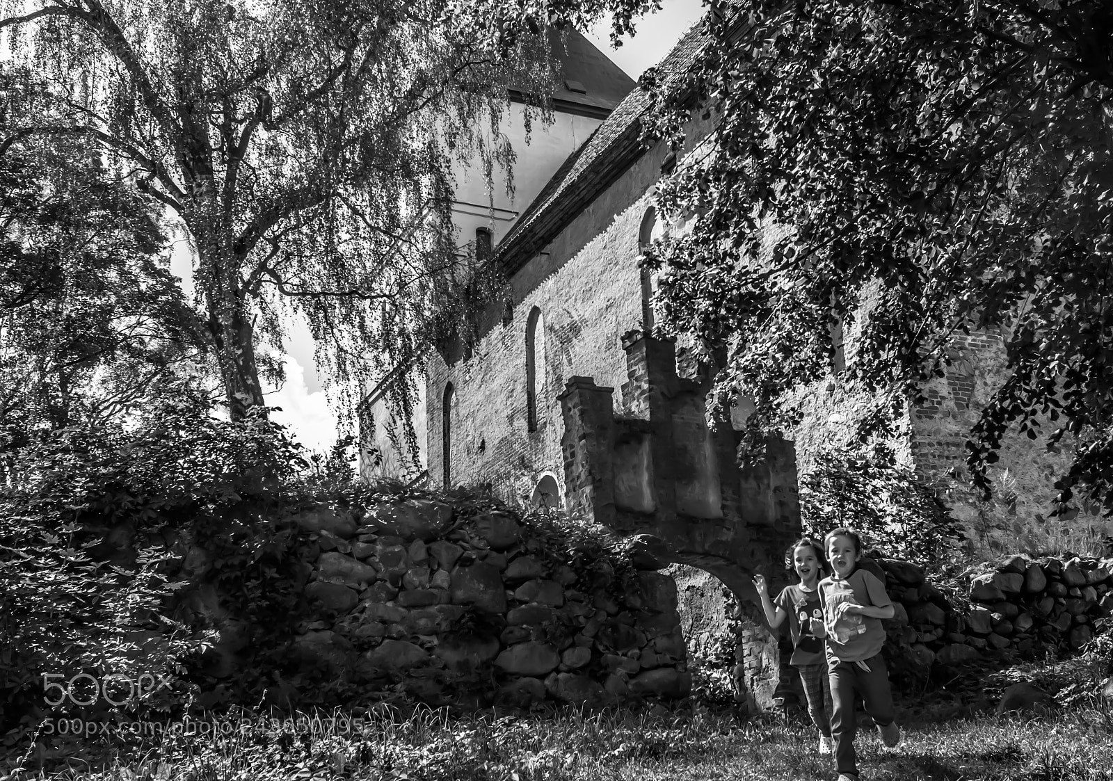 Nikon D300 sample photo. Run children photography