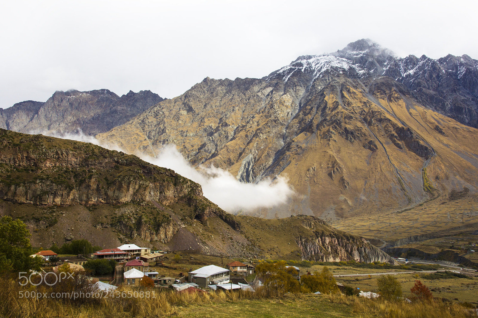 Canon EOS 60D sample photo. Kazbegi_gergeti photography