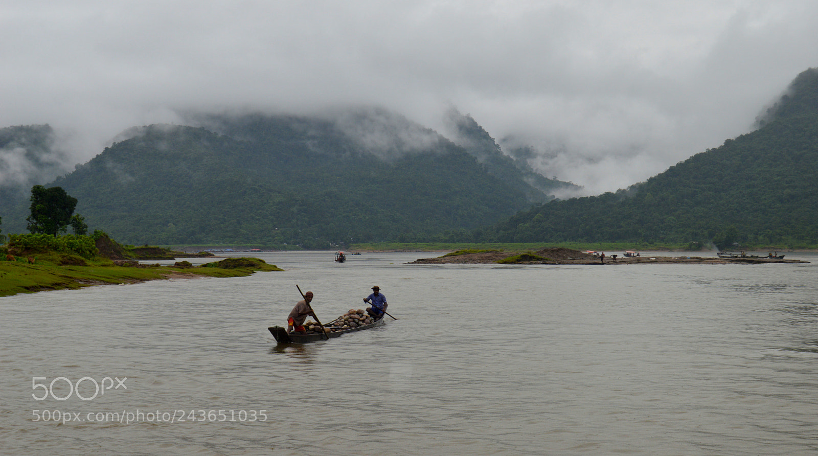 Nikon D3200 sample photo. Life style at bichanakandi,sylhet,bangladesh photography