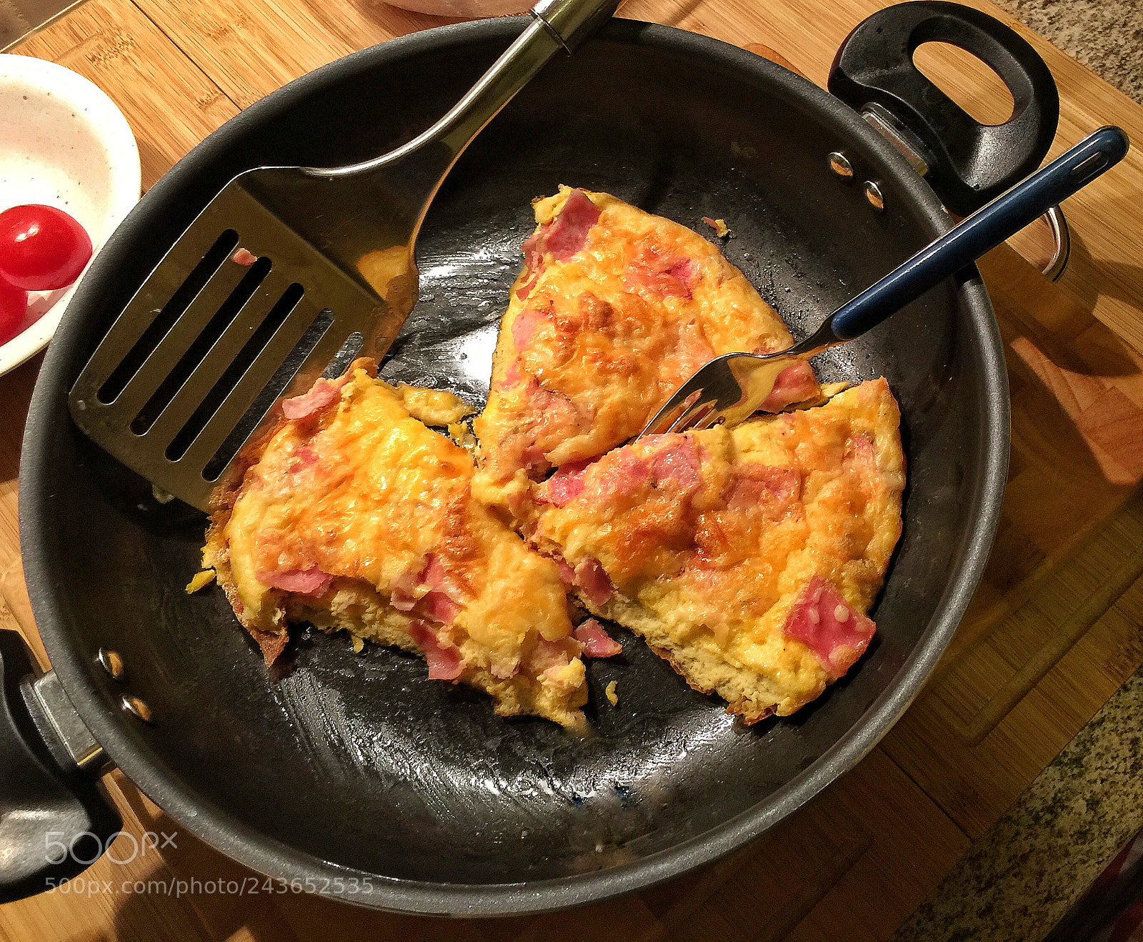 Apple iPhone 6 Plus sample photo. Frittata photography