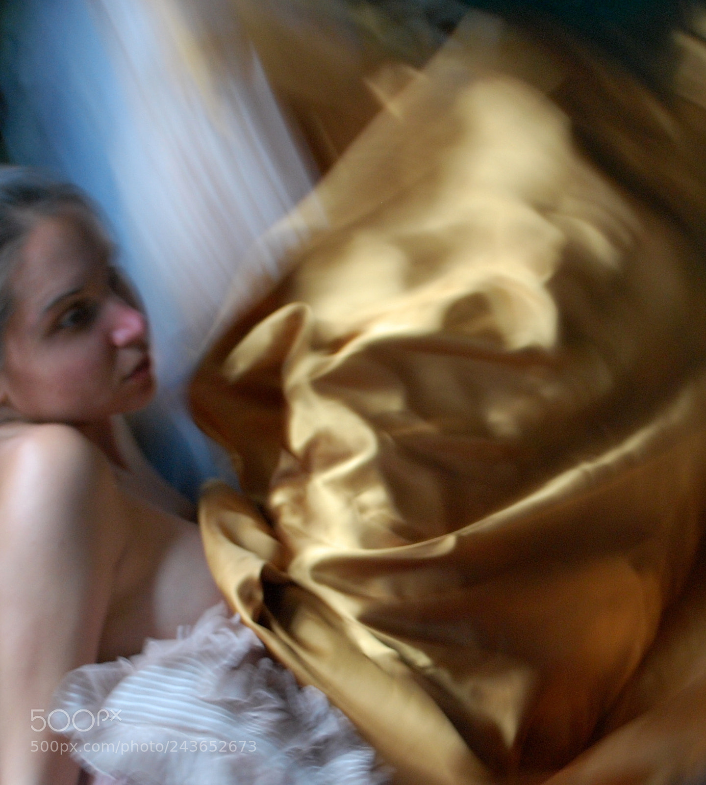 Nikon D60 sample photo. Oro self portrait ilaria photography