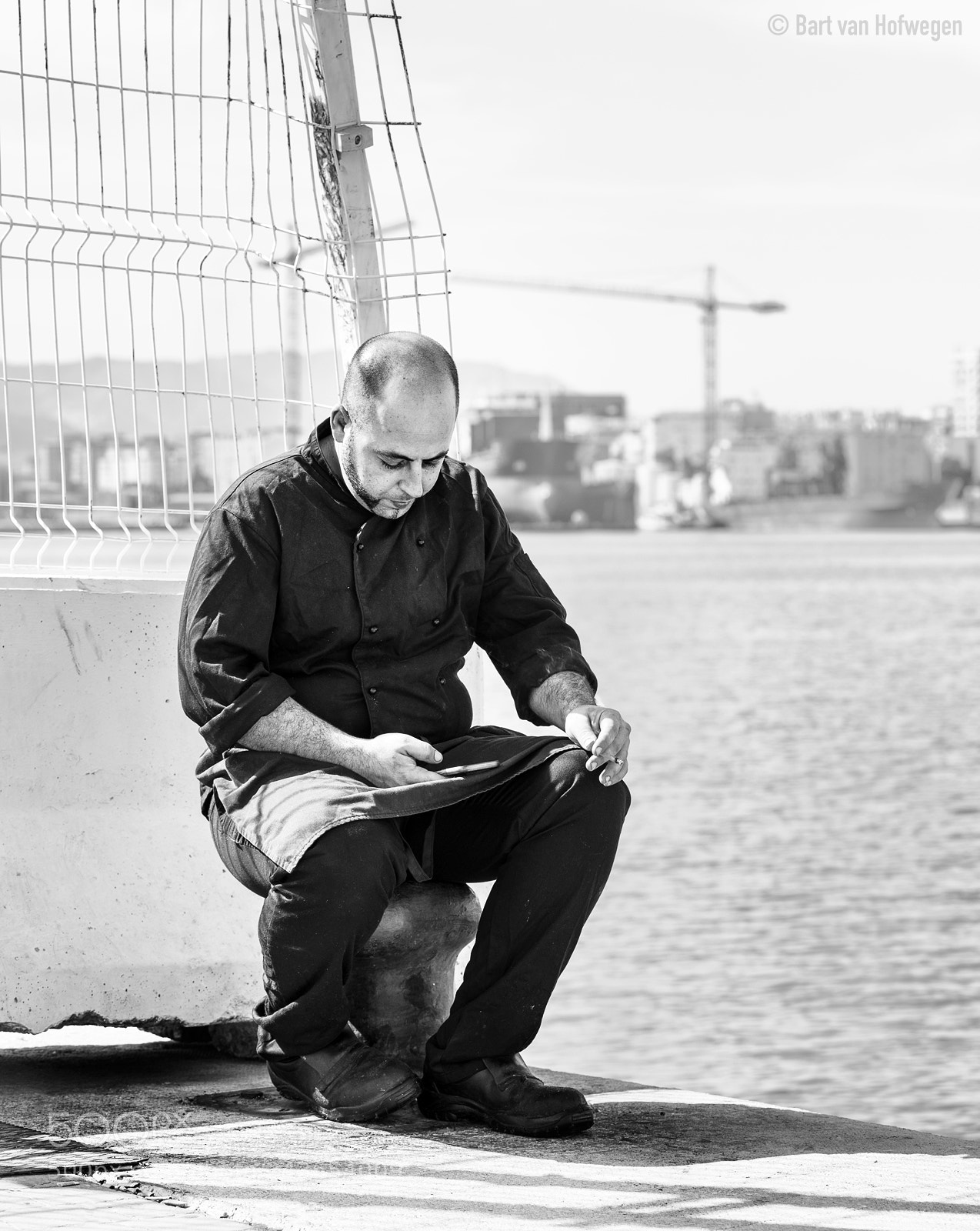 Nikon D810 sample photo. Cigarette break ii photography