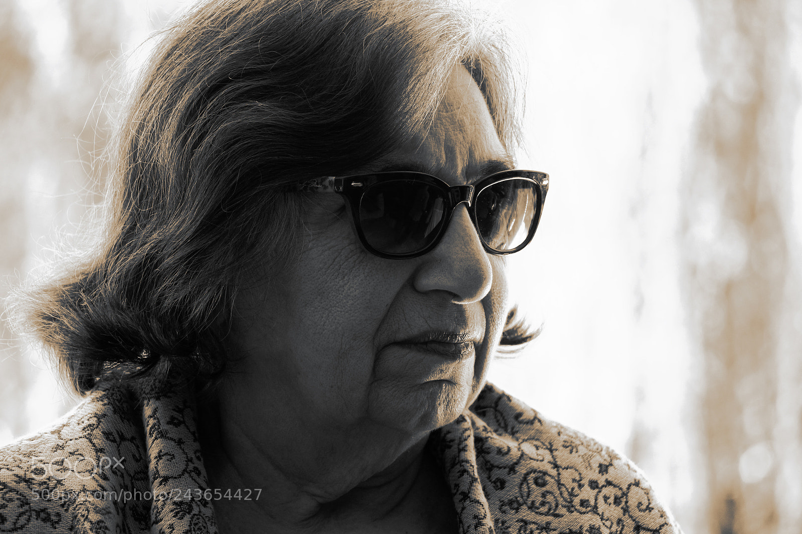 Canon EOS 700D (EOS Rebel T5i / EOS Kiss X7i) sample photo. Grandma photography