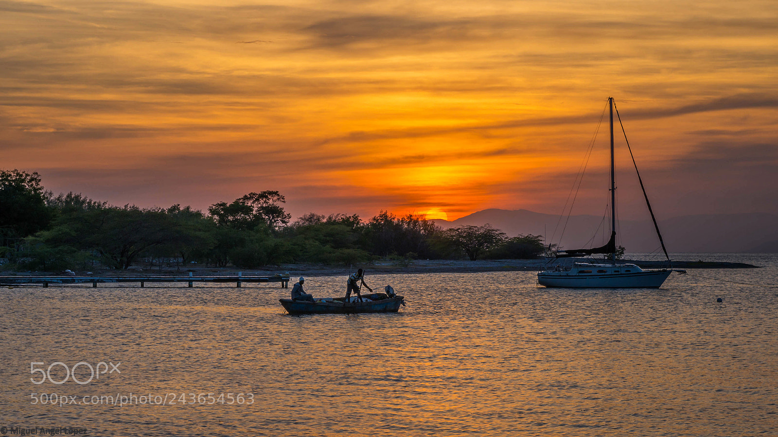 Nikon D800 sample photo. Fishing photography
