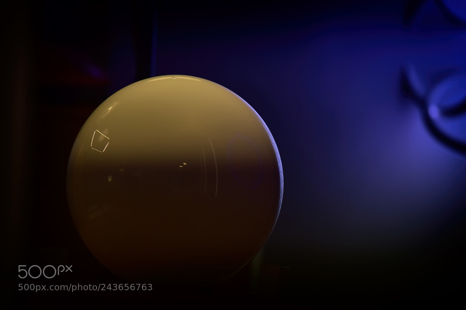 Nikon D5500 sample photo. Diffuse and reflect photography