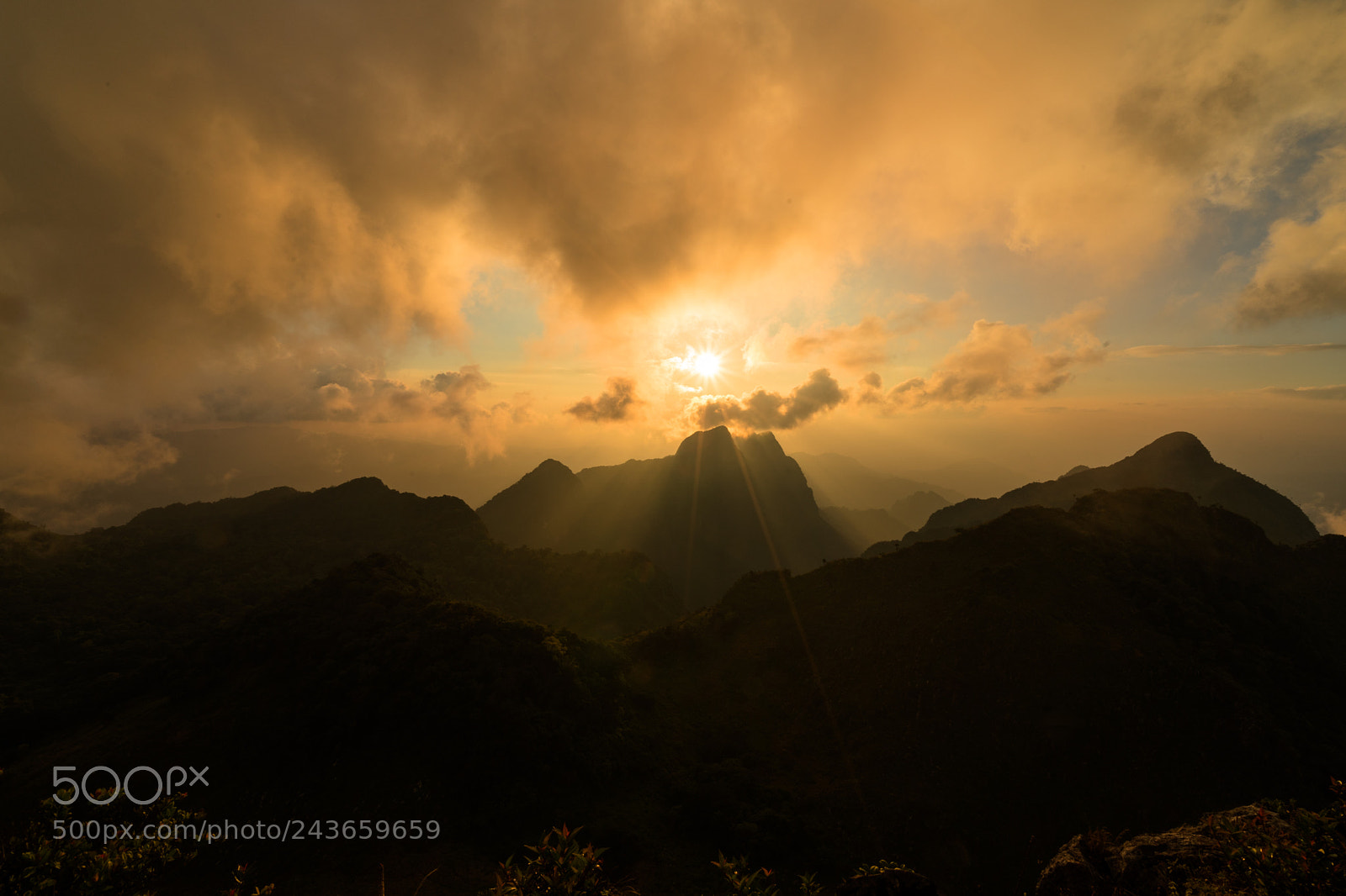 Sony a7 II sample photo. Sunset landscape at doi photography