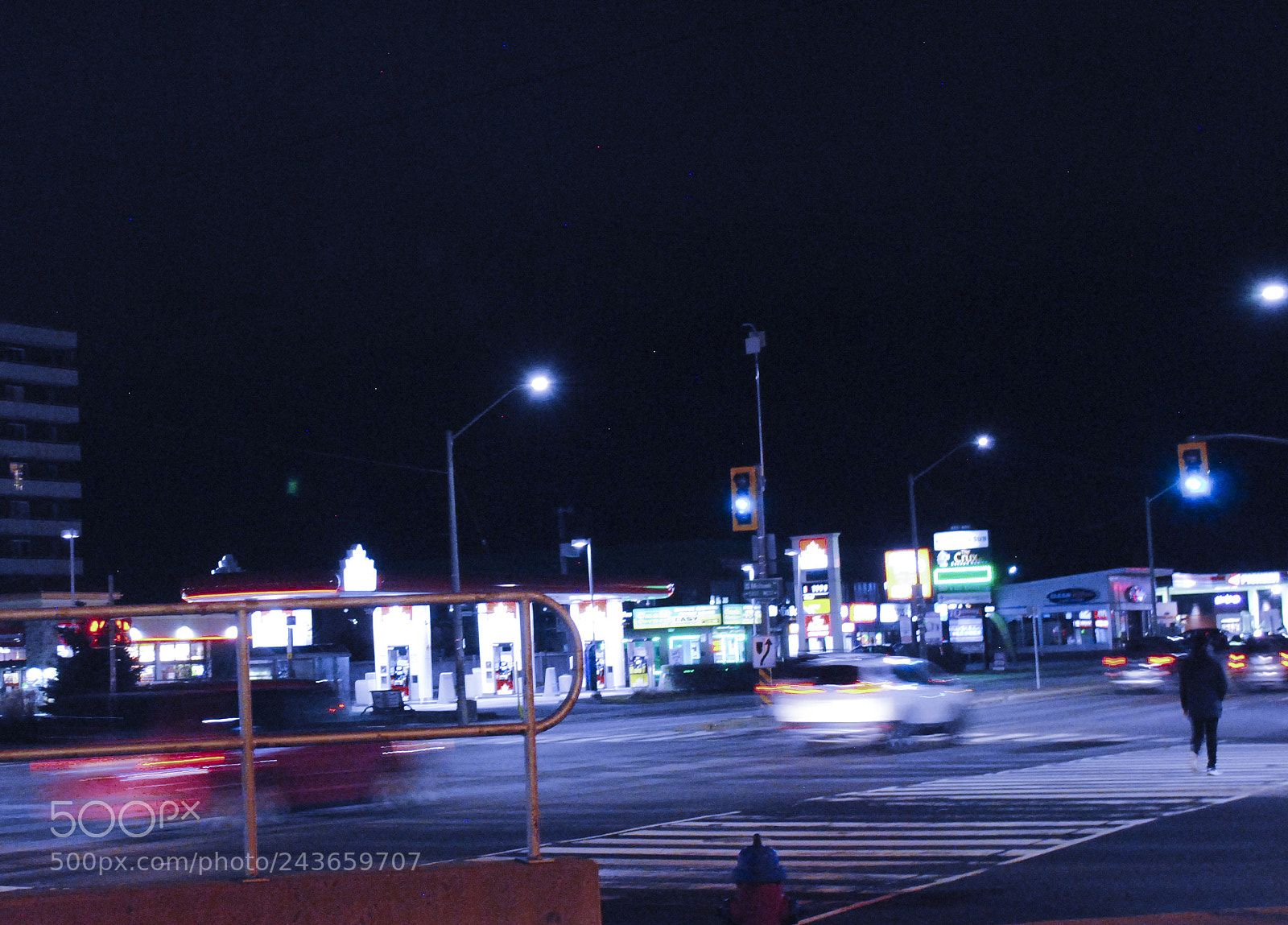 Nikon D3000 sample photo. Motion photography