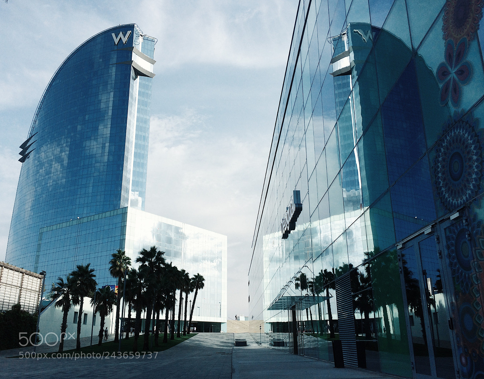 Apple iPhone 5s sample photo. W hotel in barcelona photography