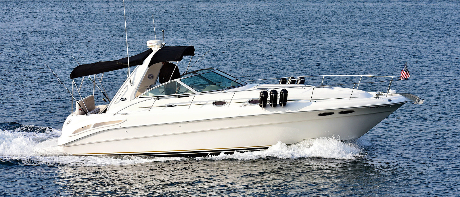 Nikon D7200 sample photo. Powerboat cruising pacific ocean photography