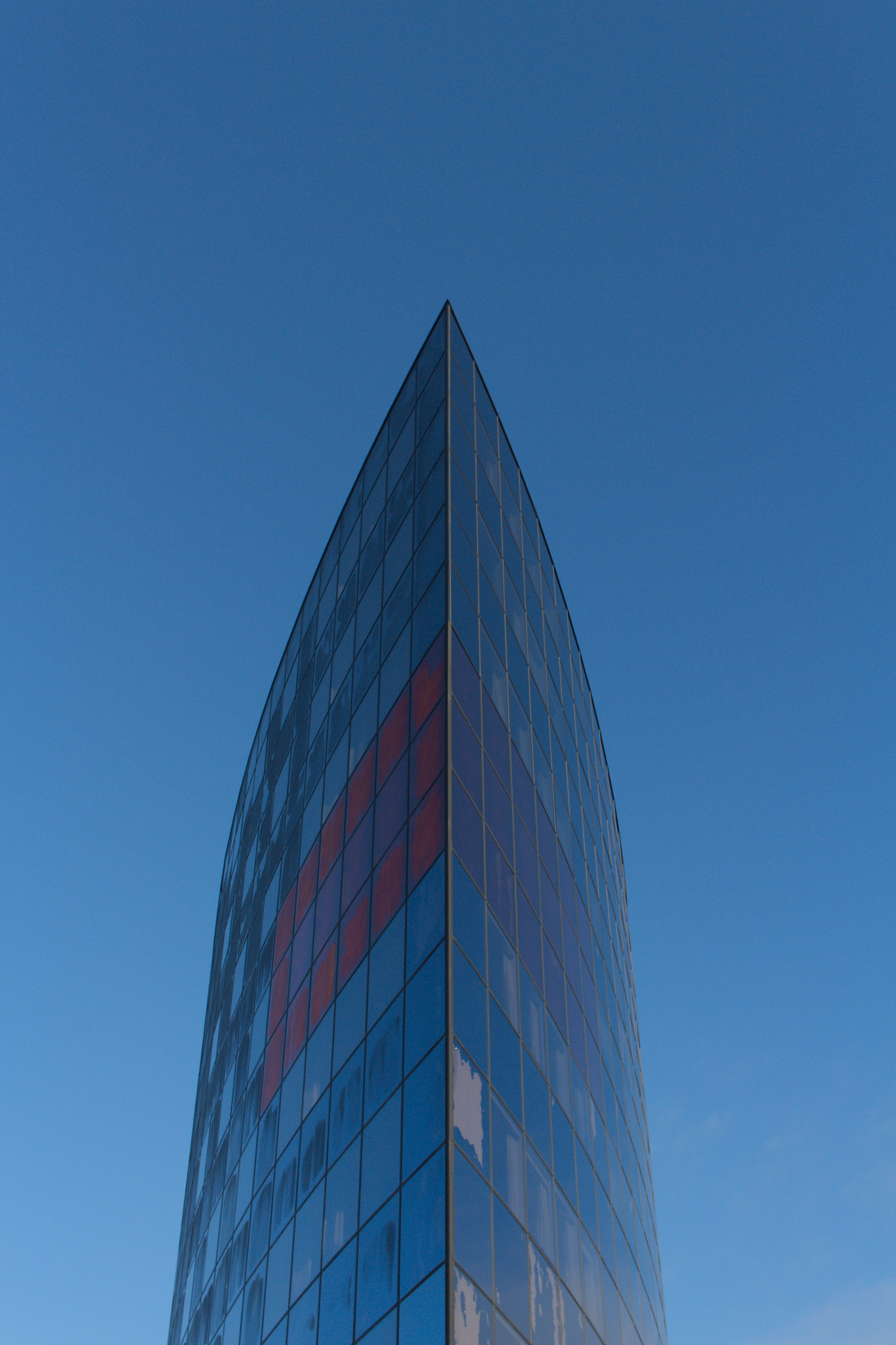 Canon EF-S 24mm F2.8 STM sample photo. Bow photography