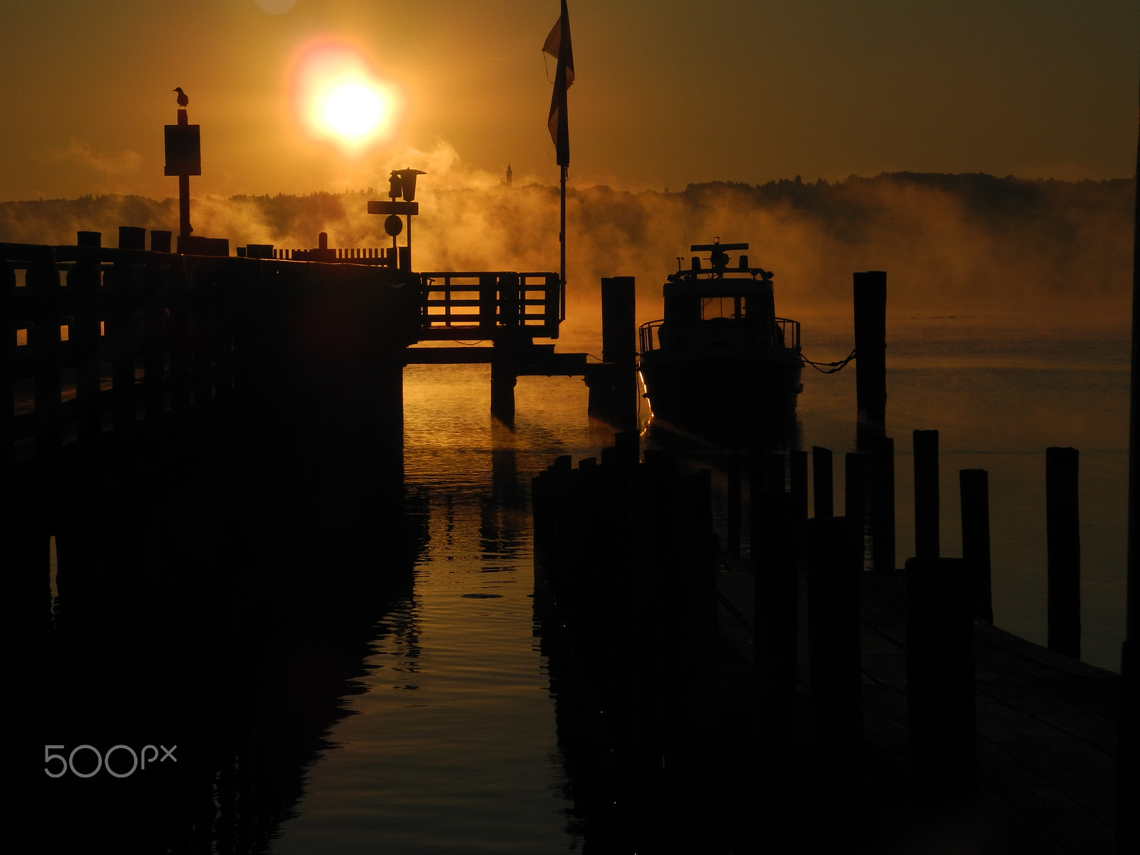 Nikon Coolpix P7100 sample photo. Sunrise photography